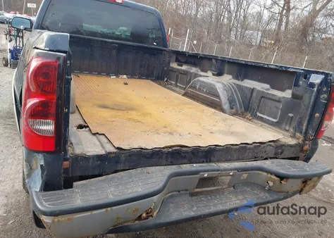 2006 Chevrolet Silverado 1500 Work Truck z USA, uszkodzony, nr VIN 3GCEC14XX6G185379